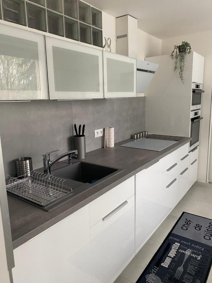 Apartman نيترا المظهر الخارجي الصورة