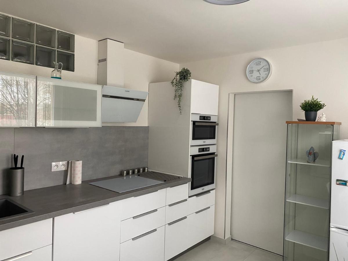 Apartman نيترا المظهر الخارجي الصورة